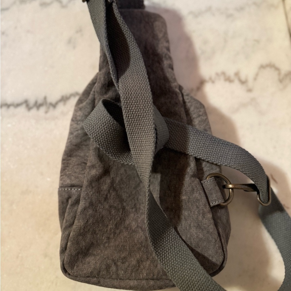 Urban Outfitters Gray Canvas Crossbody Bag - Picture 3 of 4